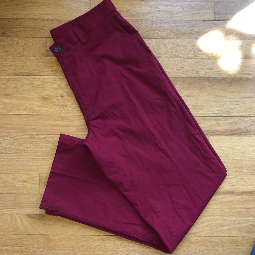 Men’s dress pants, chinos. Great condition!